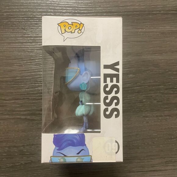 Funko Pop! Vinyl: Disney - Yesss #9 - Picture 3 of 6